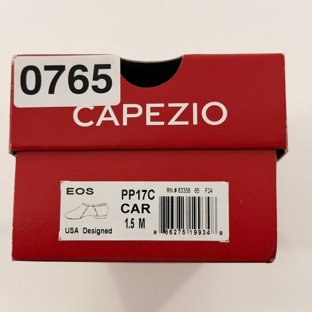 Capezio EOS PP17C Kids Canvas Jazz Shoes Caramel Tan Size 1.5 M Slip On Dance - Picture 9 of 9